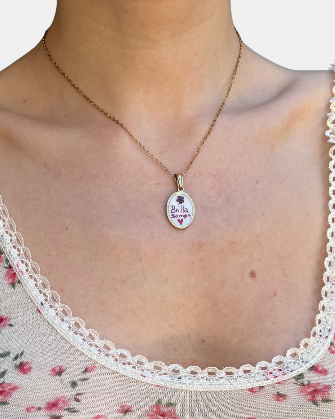 Collana brilla sempre