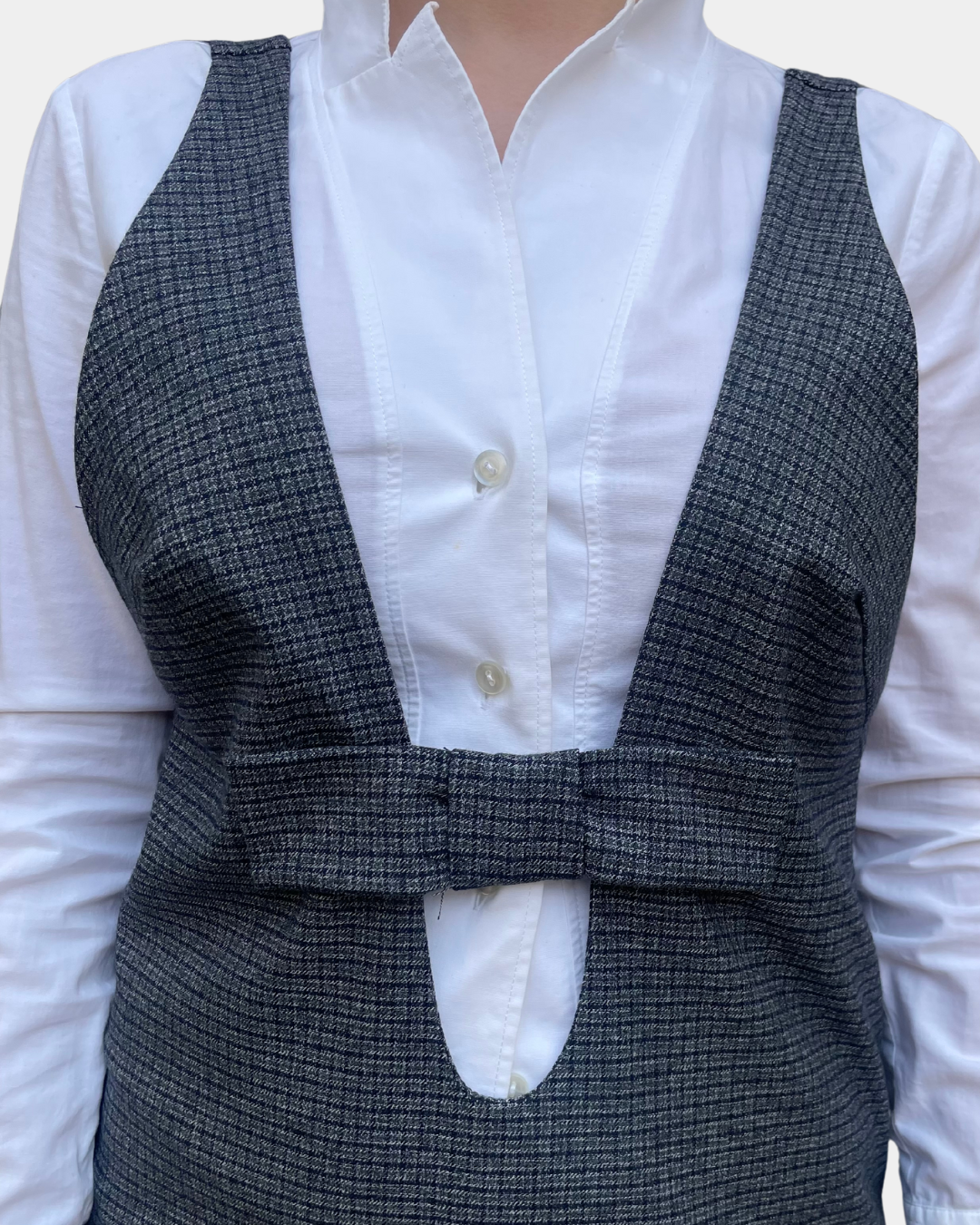 Abito corto con fiocco