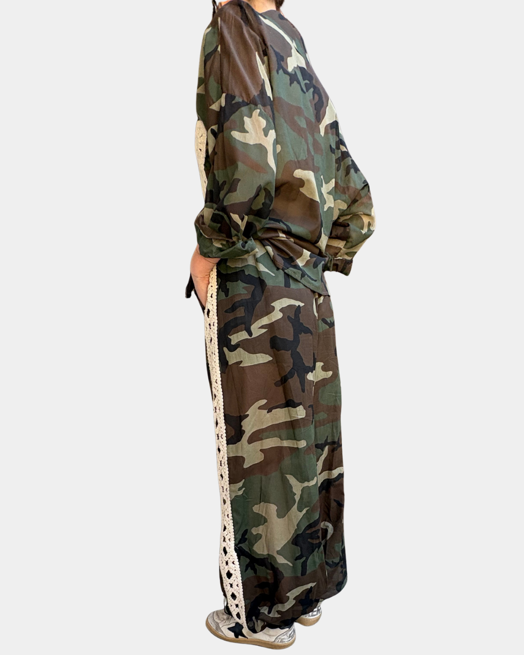Completo camouflage Lumina