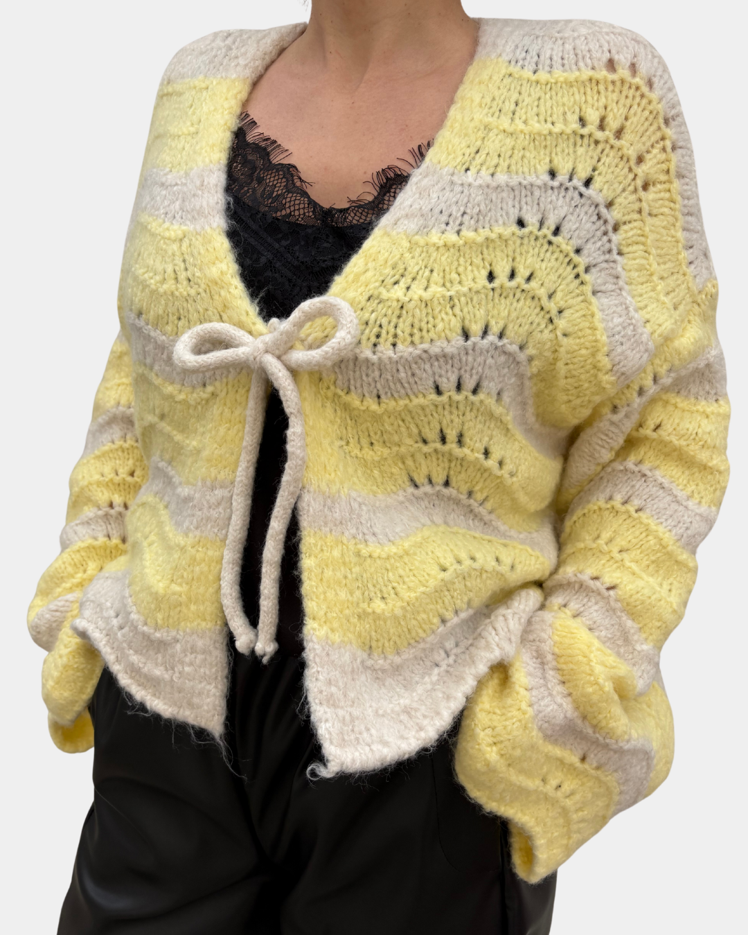 Cardigan yellow