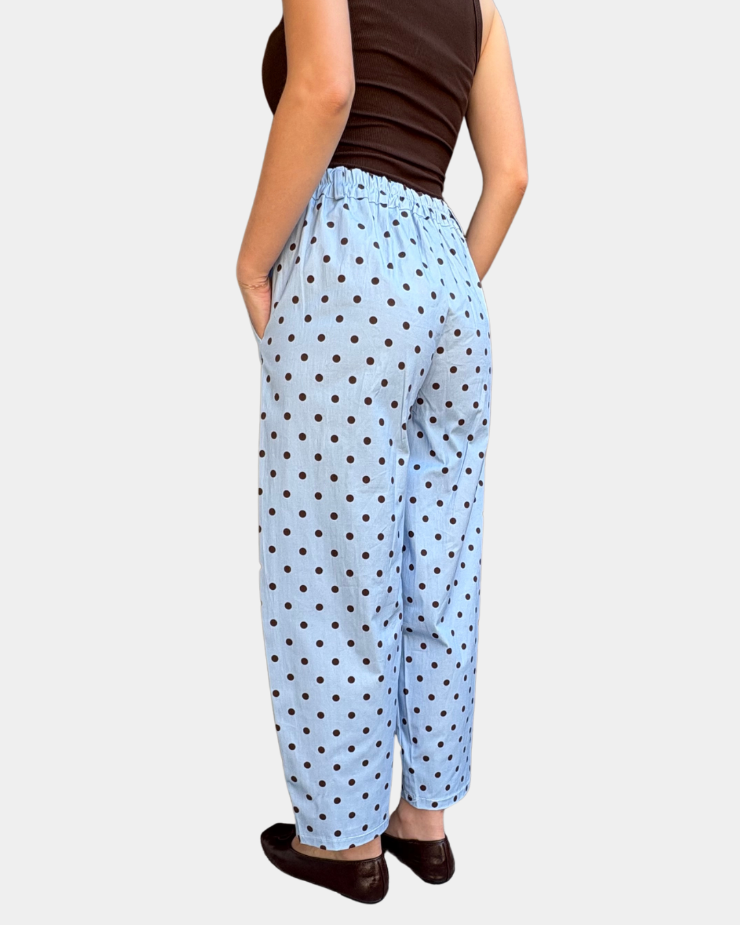 Pantaloni pois